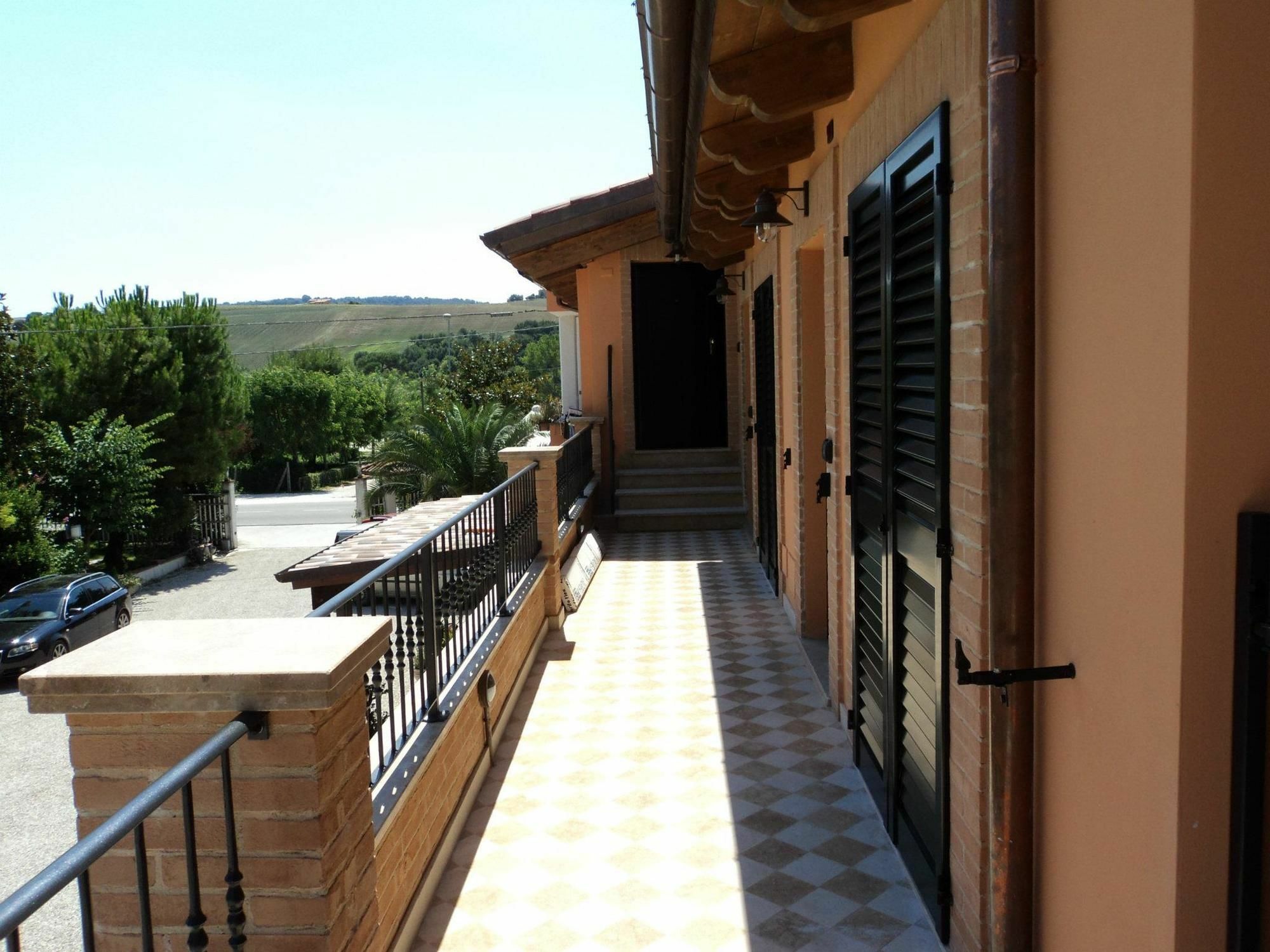 Agriturismo Le Vigne Fermo Extérieur photo